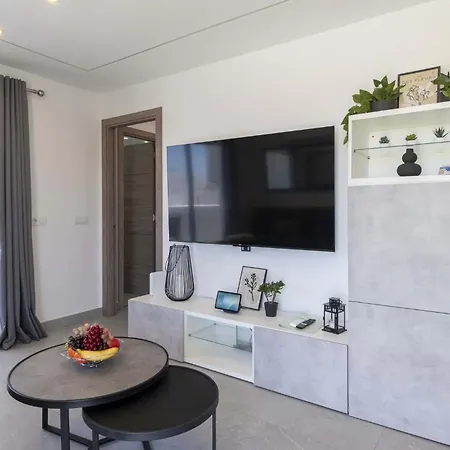Sunset Bay 45 - Two Bed Apartament Costa Adeje (Tenerife)