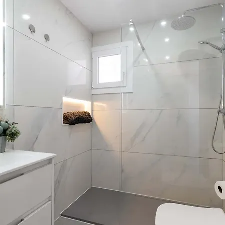 Sunset Bay 45 - Two Bed Apartament Costa Adeje (Tenerife)